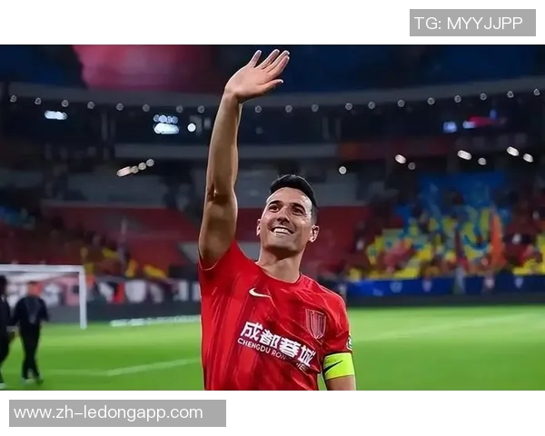 周定洋告别成都感慨万千称这是人生中最艰难的决定