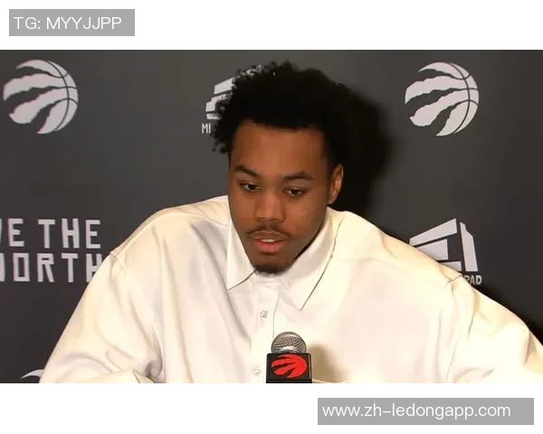 斯科蒂巴恩斯：关键时刻的完美表现助力球队逆转勇士